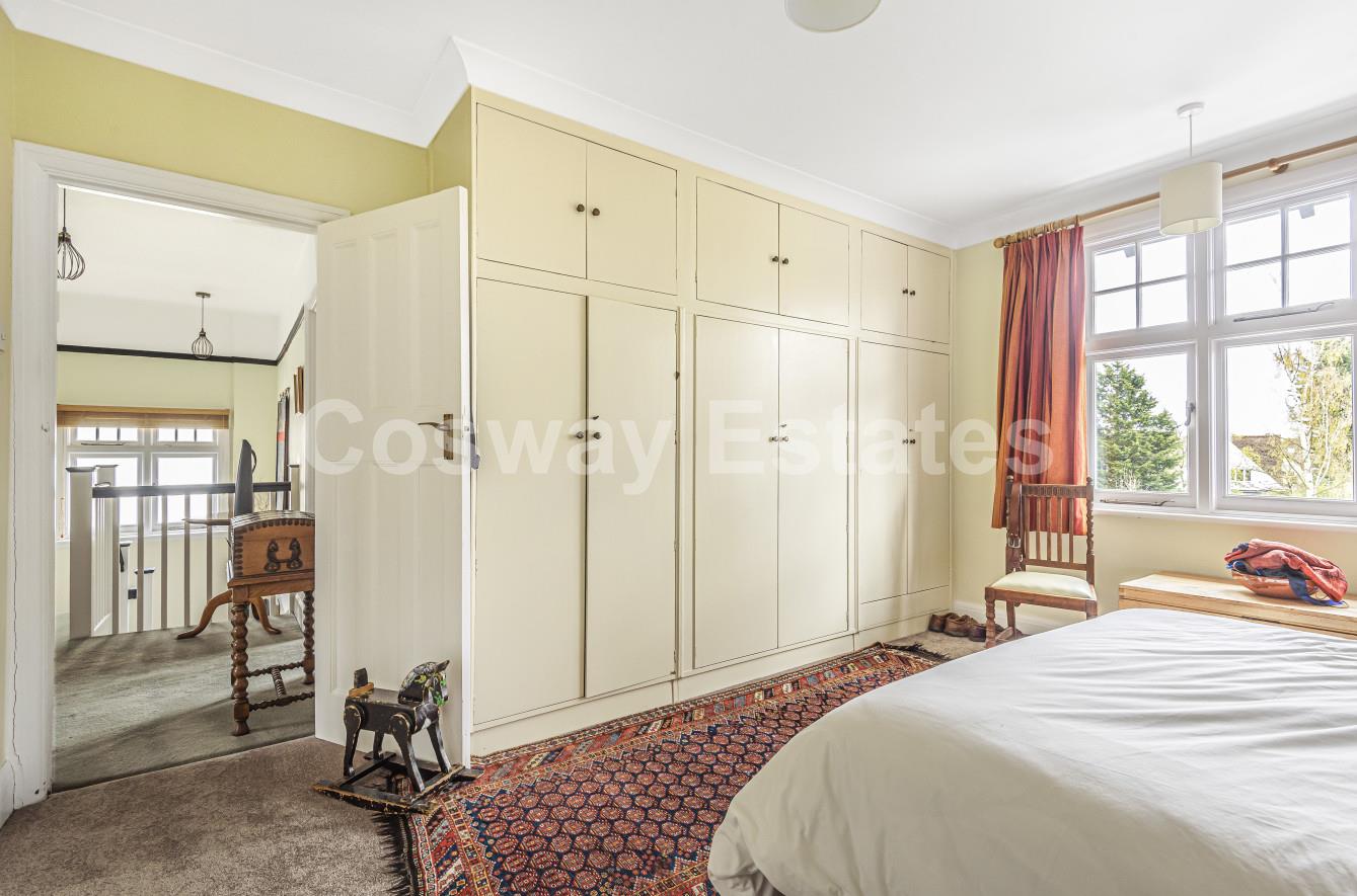 Newcombe Park, Mill Hill